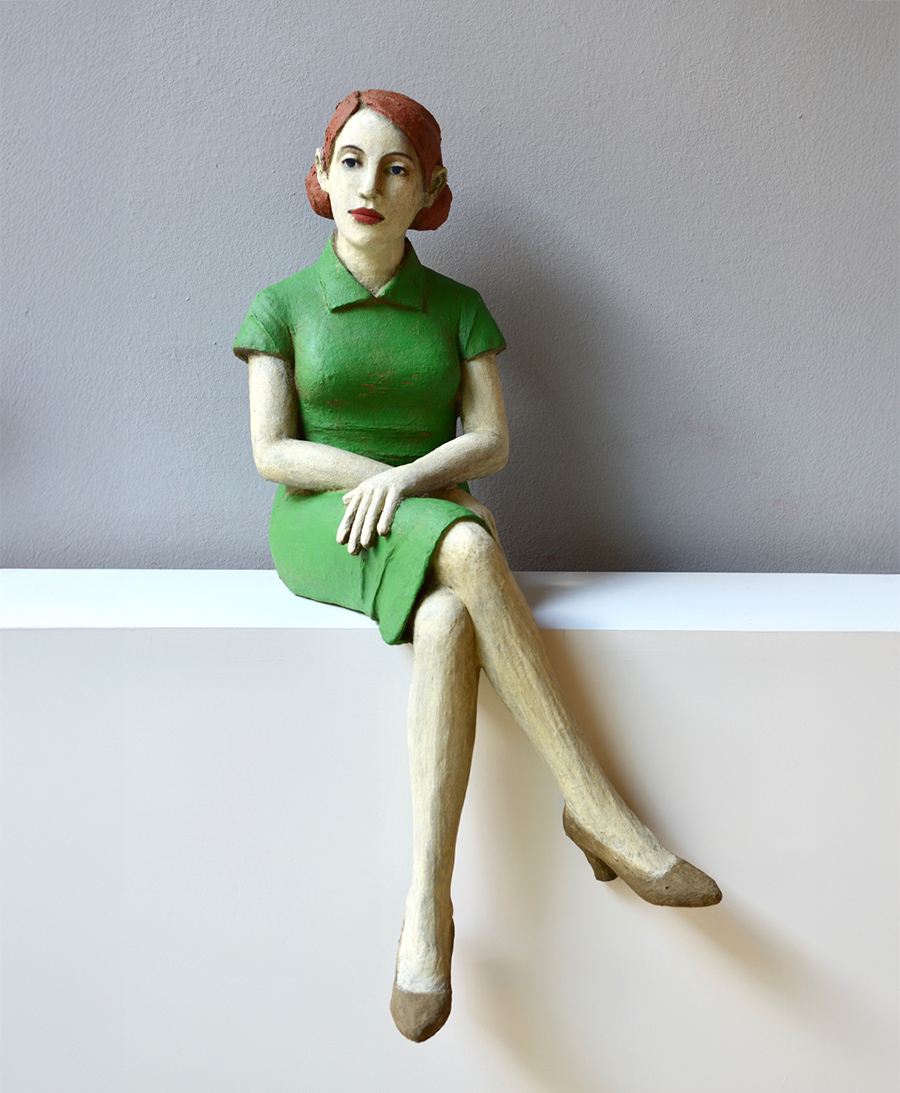 frau mit grünem kleid